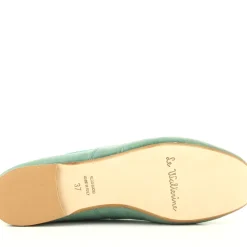 Ballerina Claudia Verde, Verde Acqua